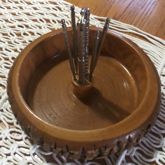 Kitchen Vintage Nut Cracker Bowl With Cracker And Tools Bark Log Nut